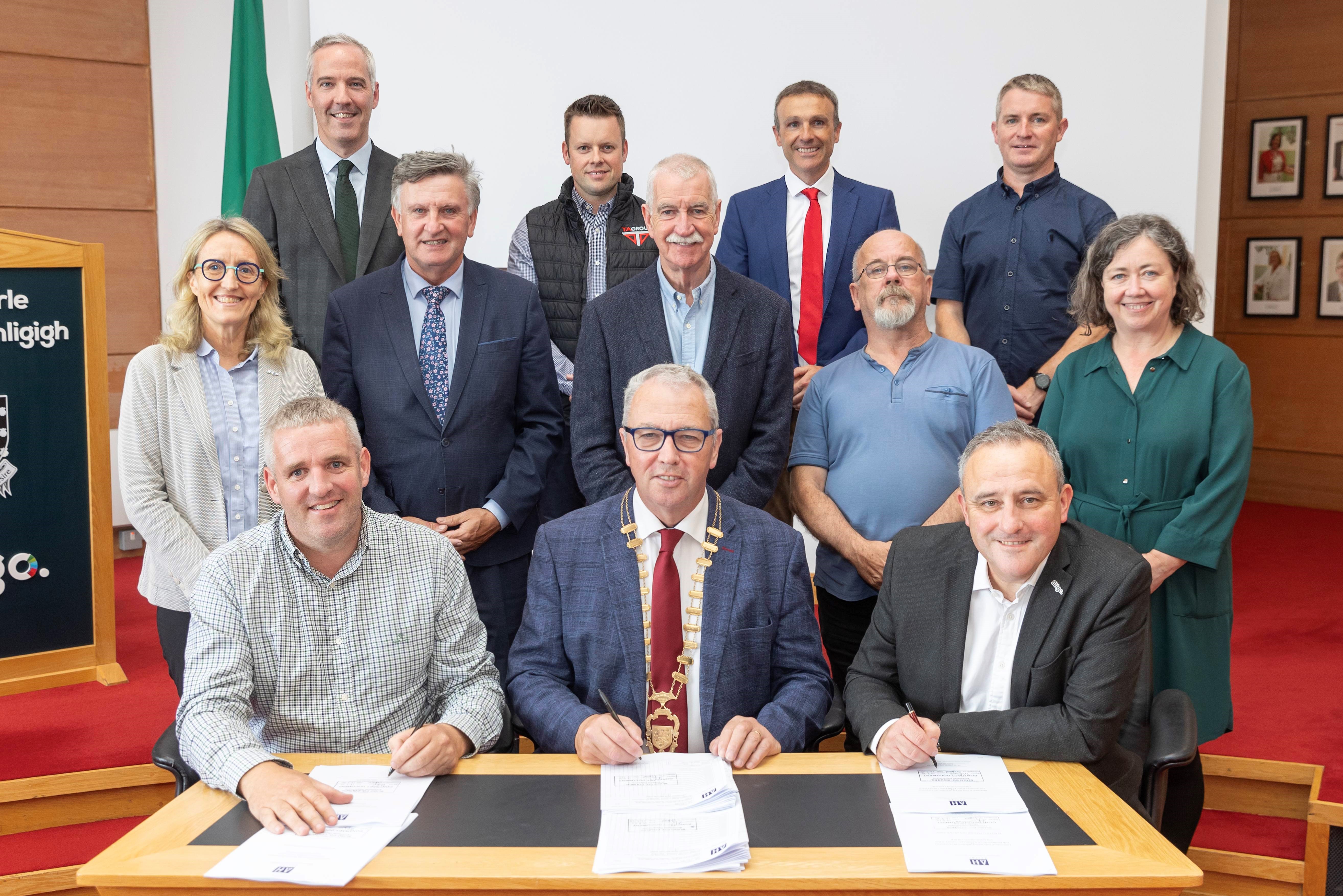 Contract Signing for Finisklin Development
